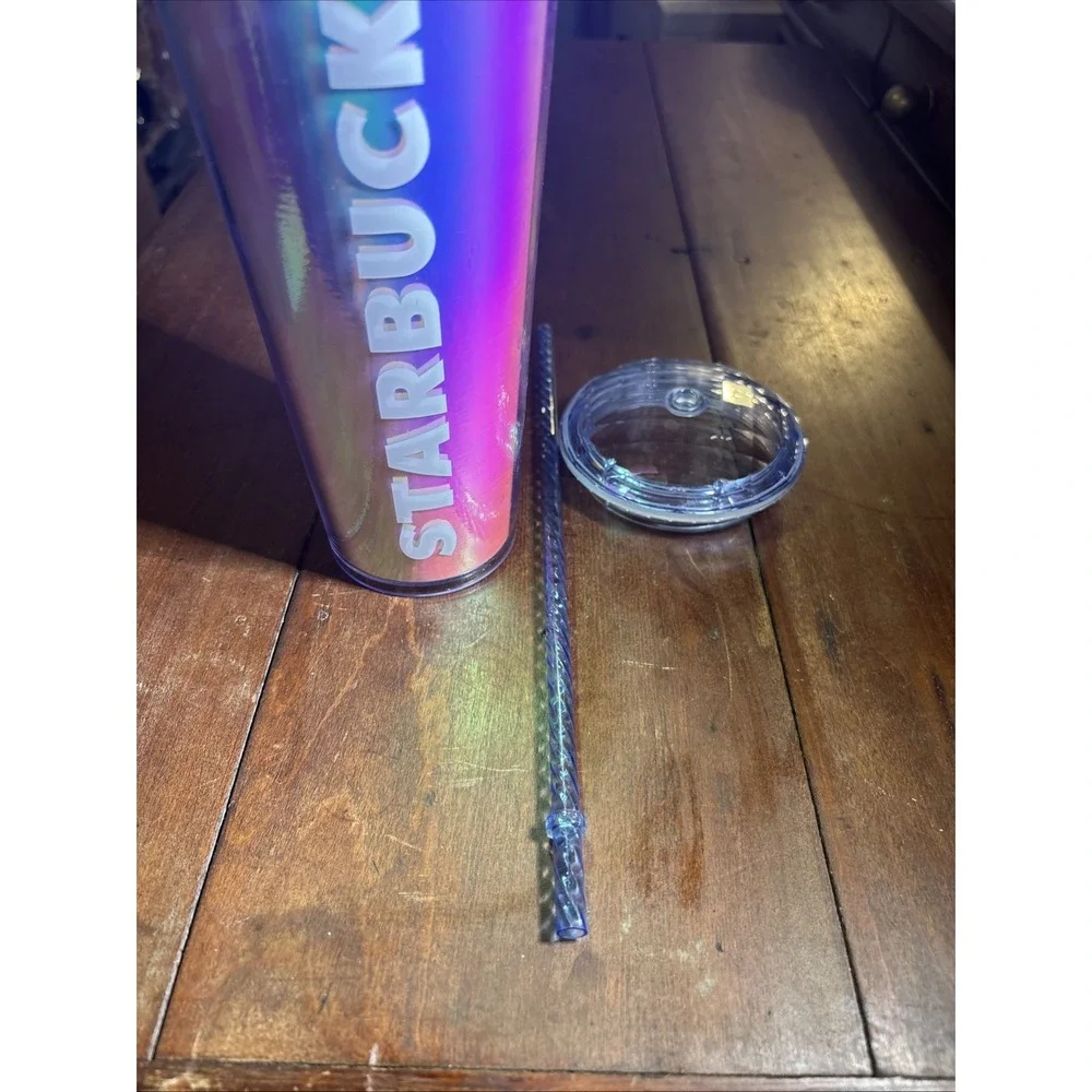 Starbucks 24 oz iridescent holographic unicorn‎ oil dome lid venti Tumbler.
